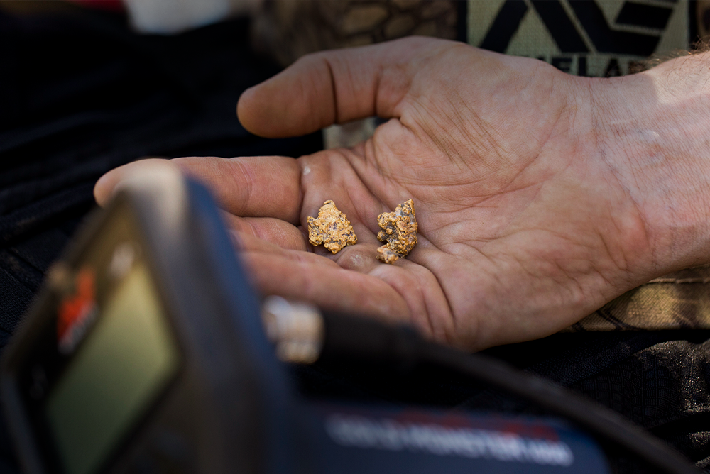 Cómo buscar pepitas de oro con un detector de metales 5 Cómo buscar pepitas de oro con un detector de metales