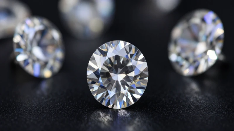 Diamante real vs. zirconia: brillo hiperrealista
