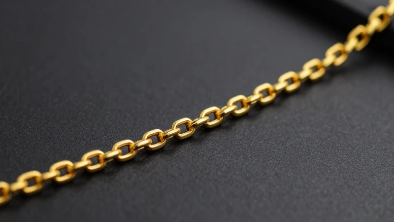 Cadena dorada de 14k, lujo fotográfico