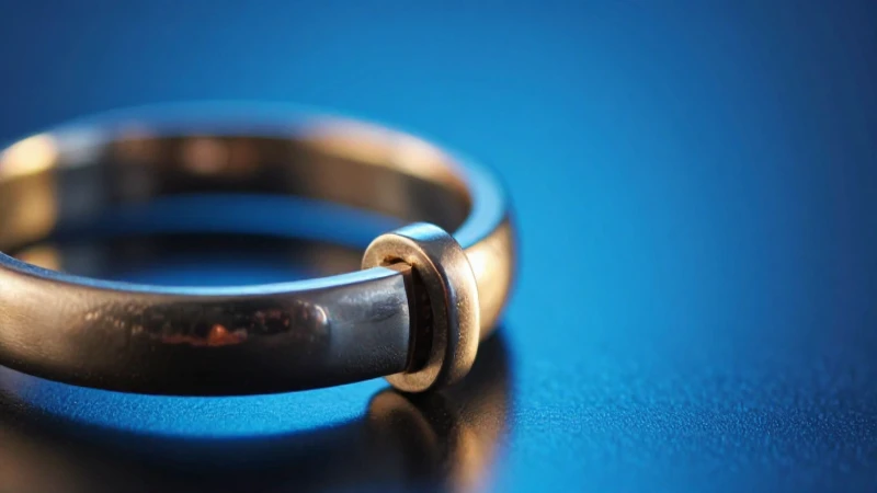 Joyería inoxidable destacada con iluminación dramática