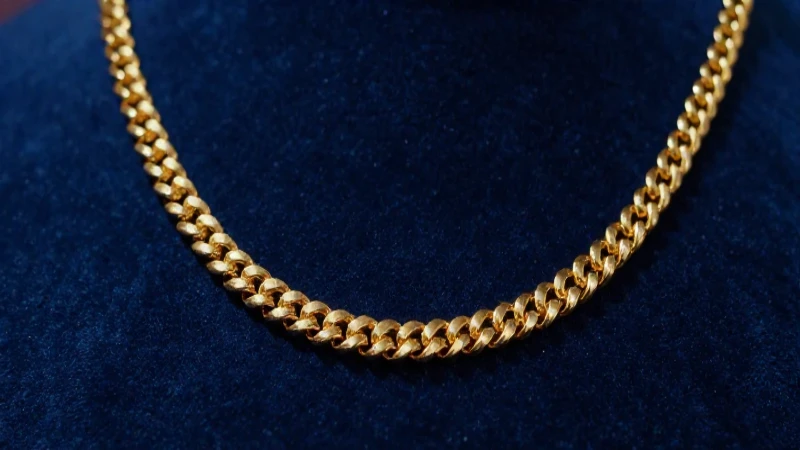Joyas lujosas resaltan en vibrante fotografía