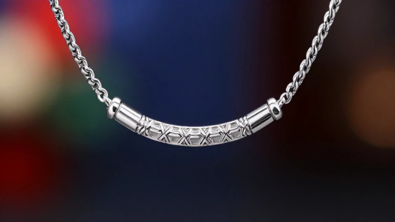 Juego de joyas plateadas, imagen artística impactante