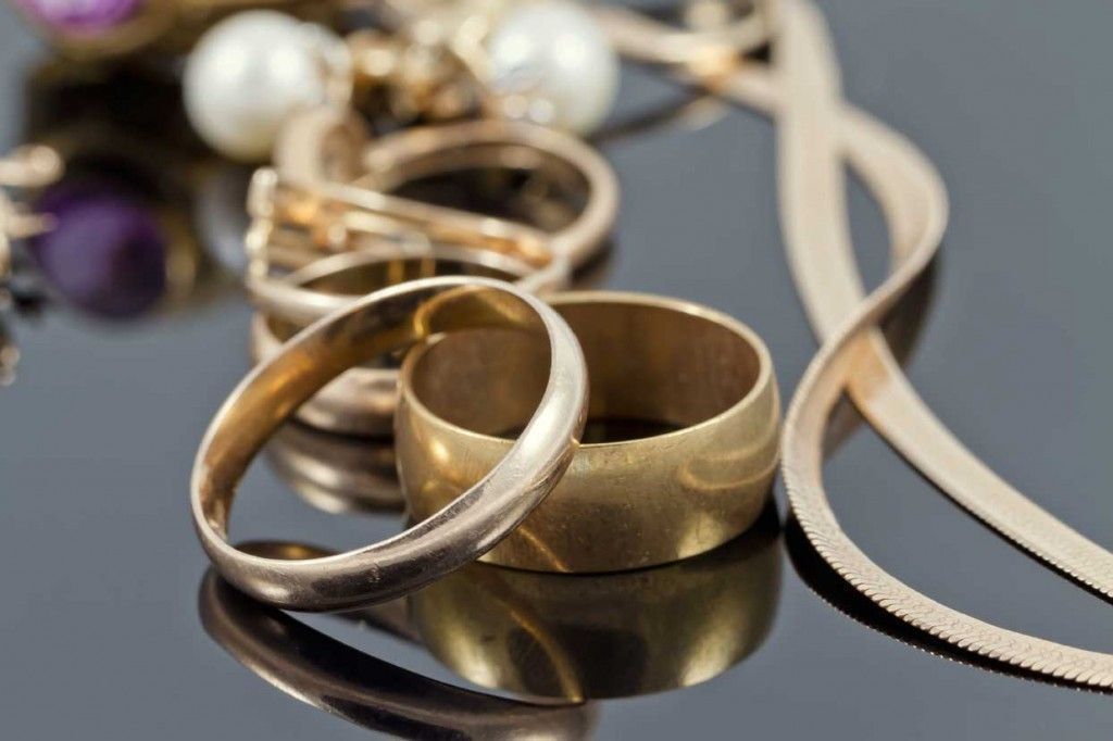 Tipos de joyas de oro para mujer en Detectando.com: cuáles son